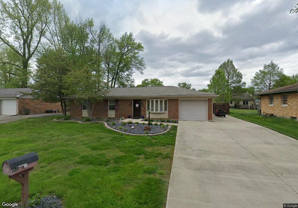 304 Mcconnell Dr, New Albany, IN 47150 - photo 1