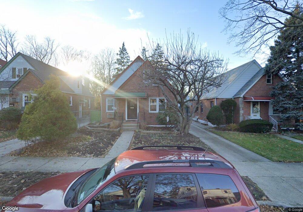 6962 183rd St, Fresh Meadows, NY 11365 - photo 1