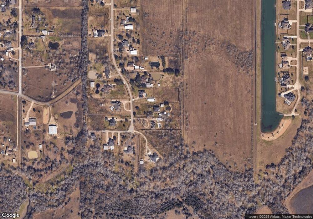 327 Bayou End Cir, Alvin, TX 77511 - photo 1