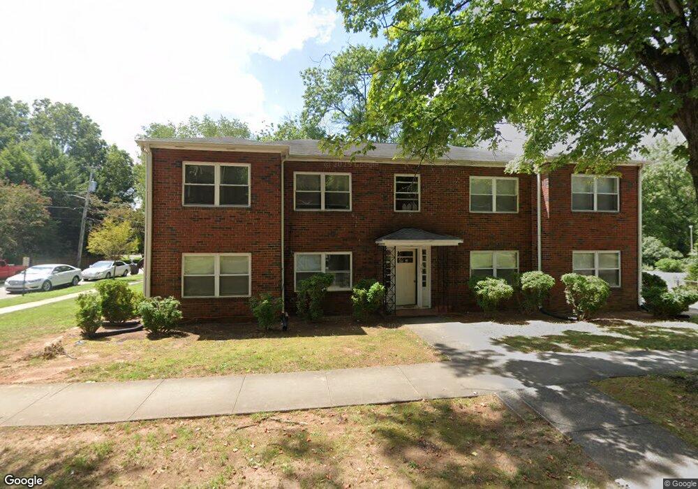 101 N Race St unit 4, Statesville, NC 28677 - photo 1