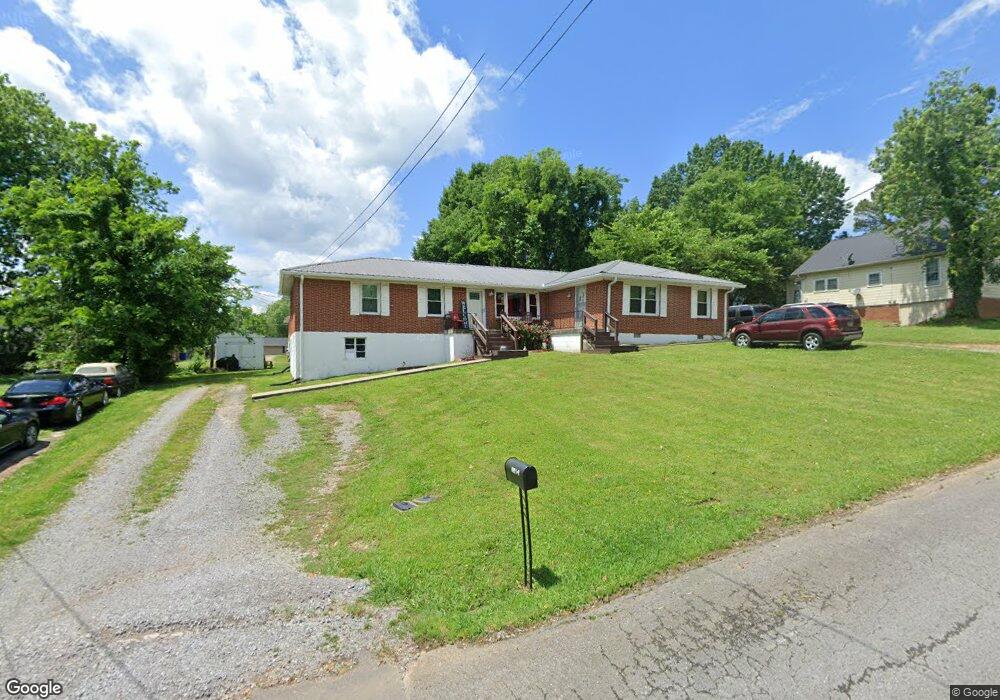 904 Woodland Ave, Shelbyville, TN 37160 - photo 1