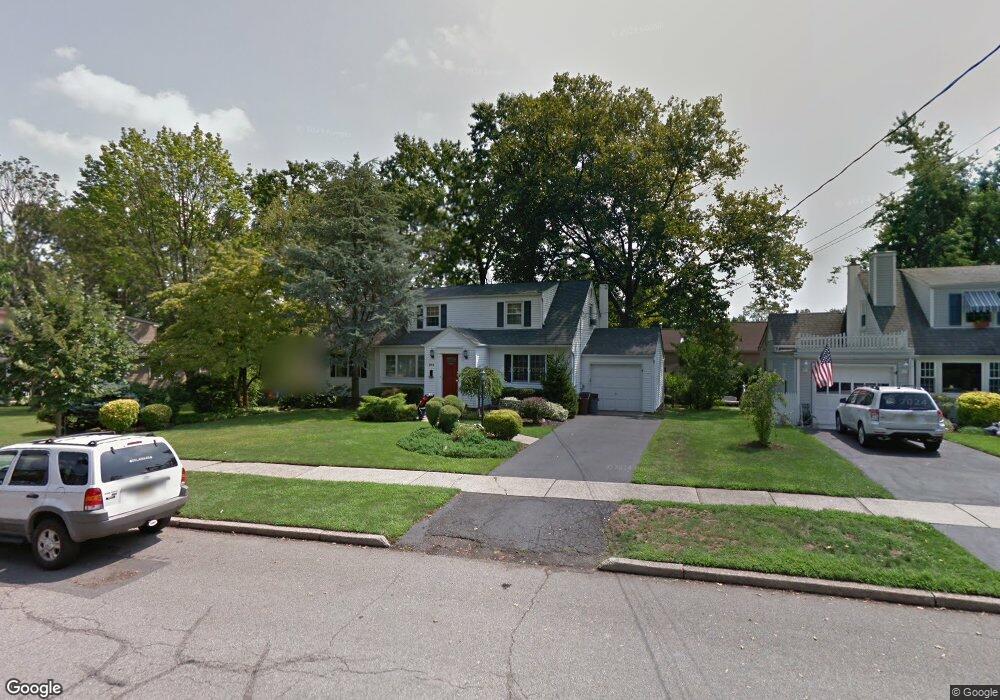 664 5th Ave, River Edge, NJ 07661 - photo 1