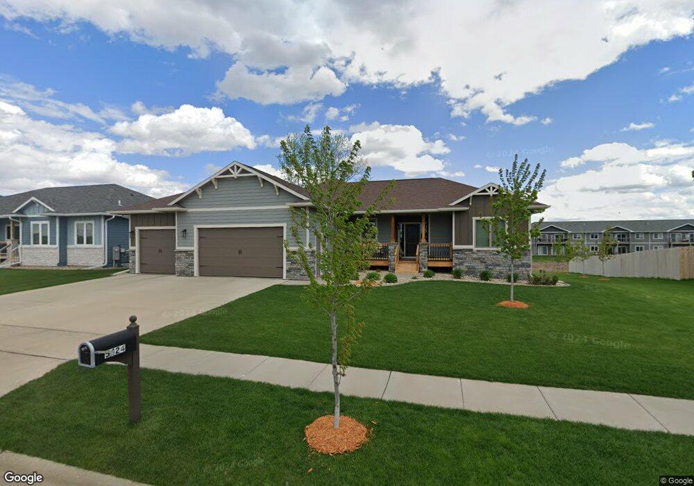 5424 S Woodsedge Trail, Sioux Falls, SD 57108 - photo 1