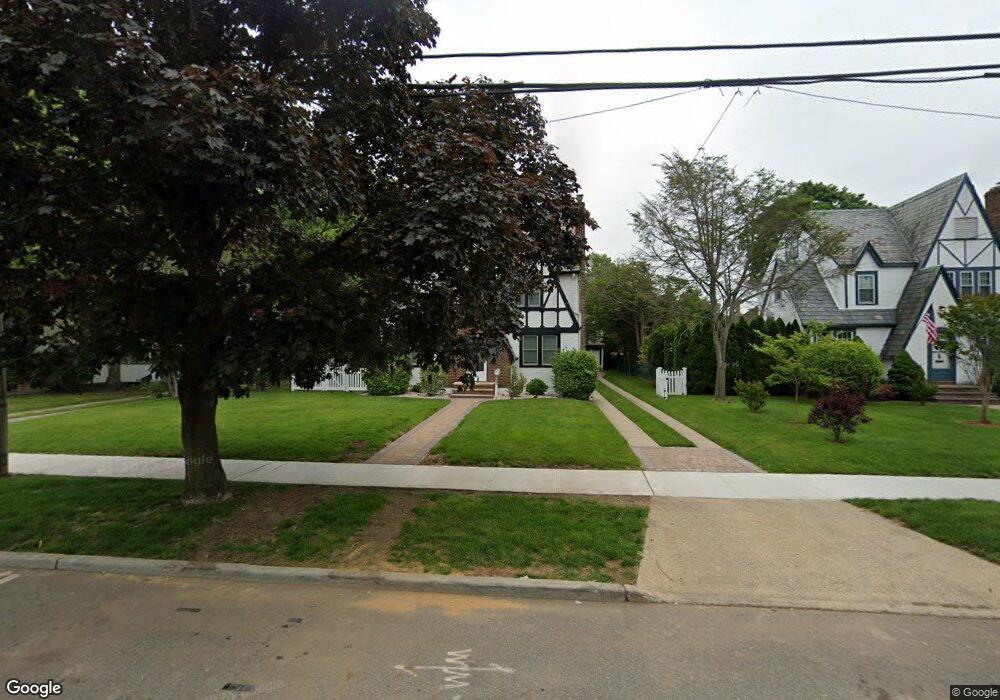 102 Westminster Rd, West Hempstead, NY 11552 - photo 1