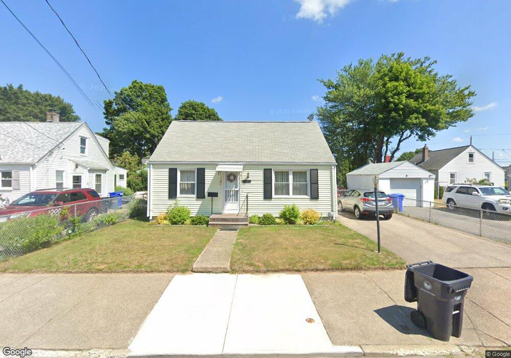 34 Kelton St, Pawtucket, RI 02861 - photo 1