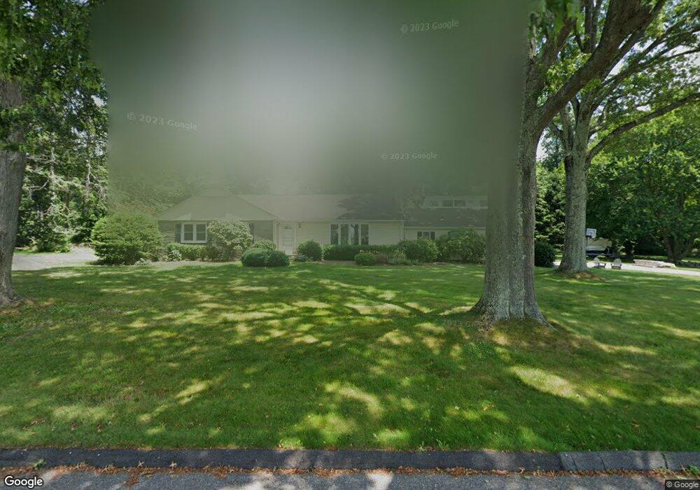 52 Jeanne Ct, Stamford, CT 06903 - photo 1