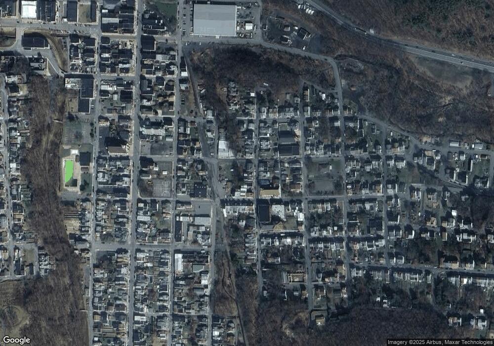 118 N Vine St, Shamokin, PA 17872 - photo 1