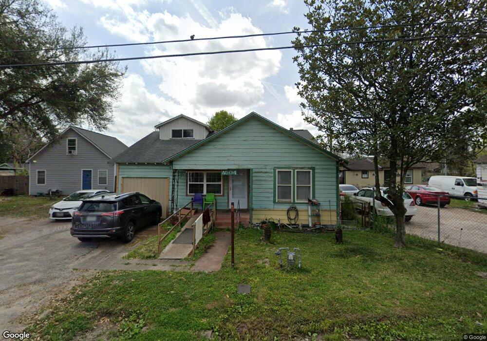 4504 Octavia St, Houston, TX 77026 - photo 1