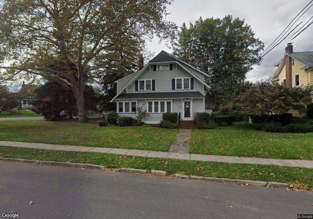 607 Raymond St, Westfield, NJ 07090 - photo 1