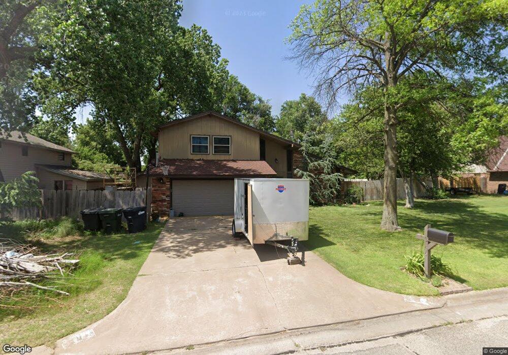 3106 Eagle Ln, Enid, OK 73703 - photo 1