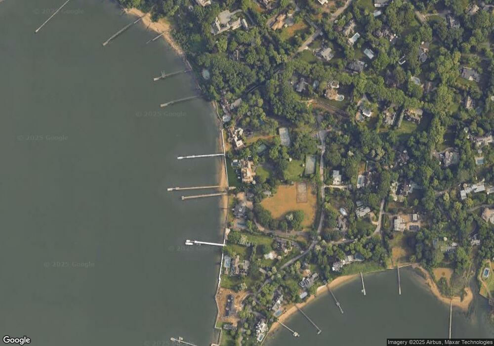 12 Plum Beach Point Rd, Port Washington, NY 11050 - photo 1