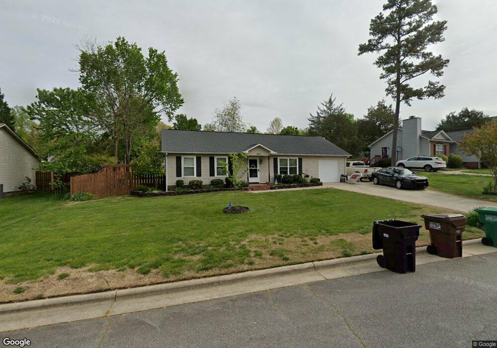 3909 Waldon Ct, High Point, NC 27265 - photo 1