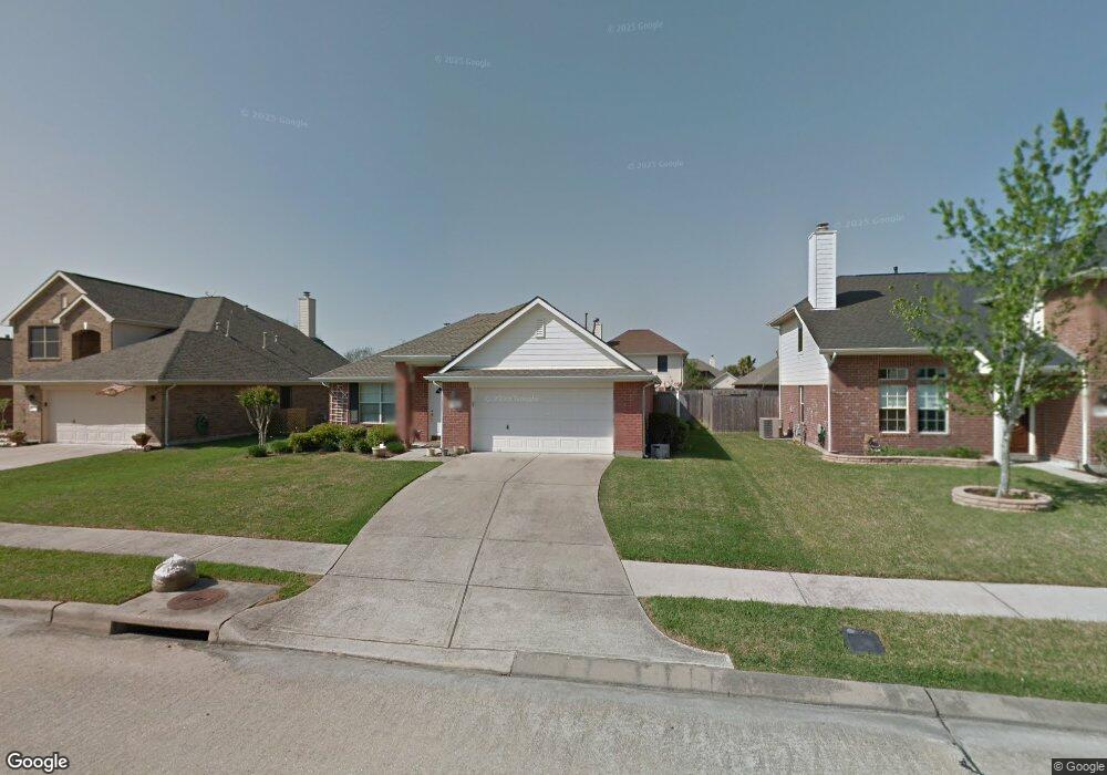 5011 Lockhart Dr, Pearland, TX 77584 - photo 1