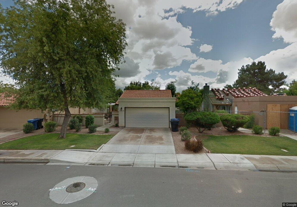 1369 N Tamarisk Dr, Chandler, AZ 85224 - photo 1