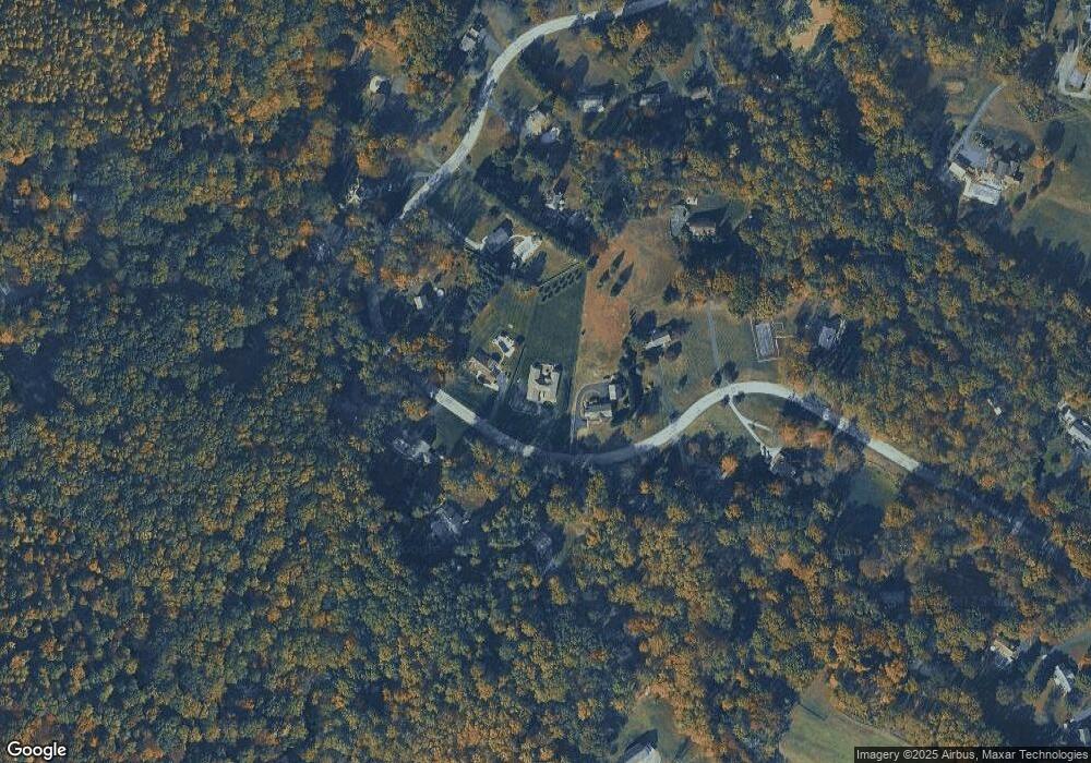 868 Scholl Rd, Pottstown, PA 19465 - photo 1