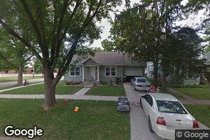 701 8th St SW, Cedar Rapids, IA 52404