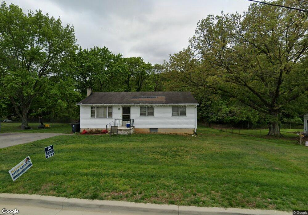 2703 John a Thompson Rd, Temple Hills, MD 20748 - photo 1