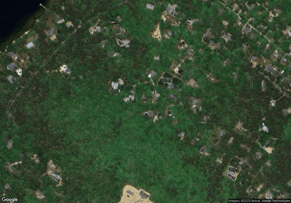 8 Pitch Pine Ln, Vineyard Haven, MA 02568 - photo 1