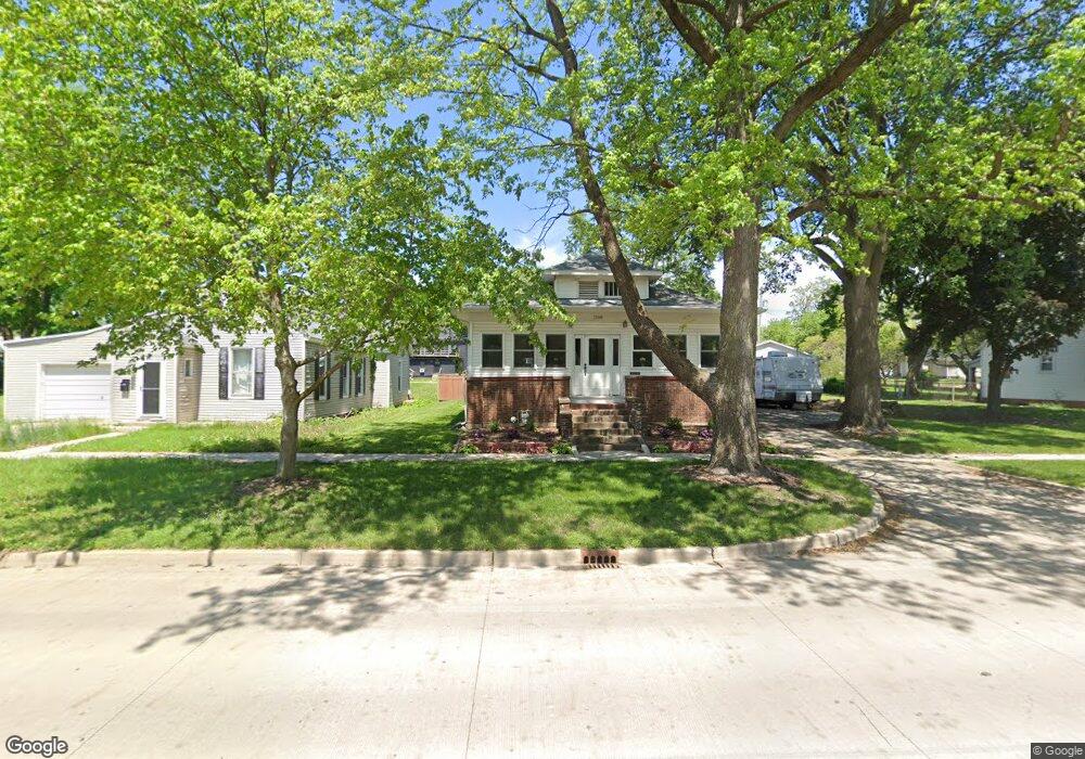 1308 Marshall Ave, Mattoon, IL 61938 - photo 1