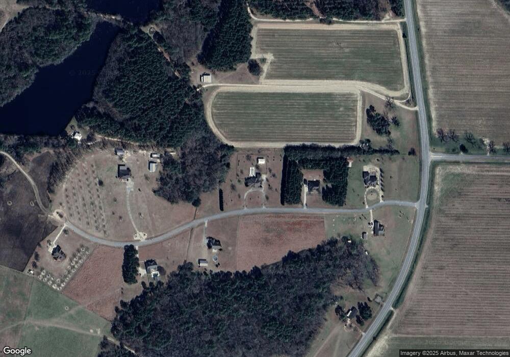 139 Mill Creek Dr, Fitzgerald, GA 31750 - photo 1