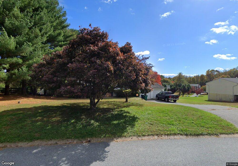 5395 View Point Ct, Sykesville, MD 21784 - photo 1