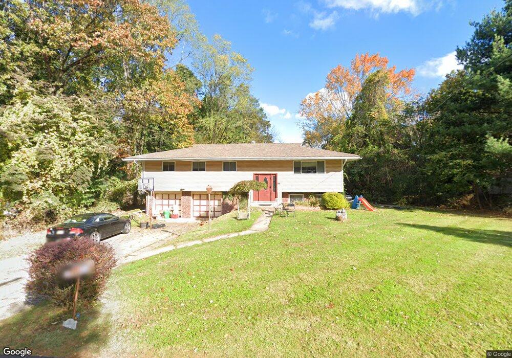 32 Ivy Ln, Spring Valley, NY 10977 - photo 1