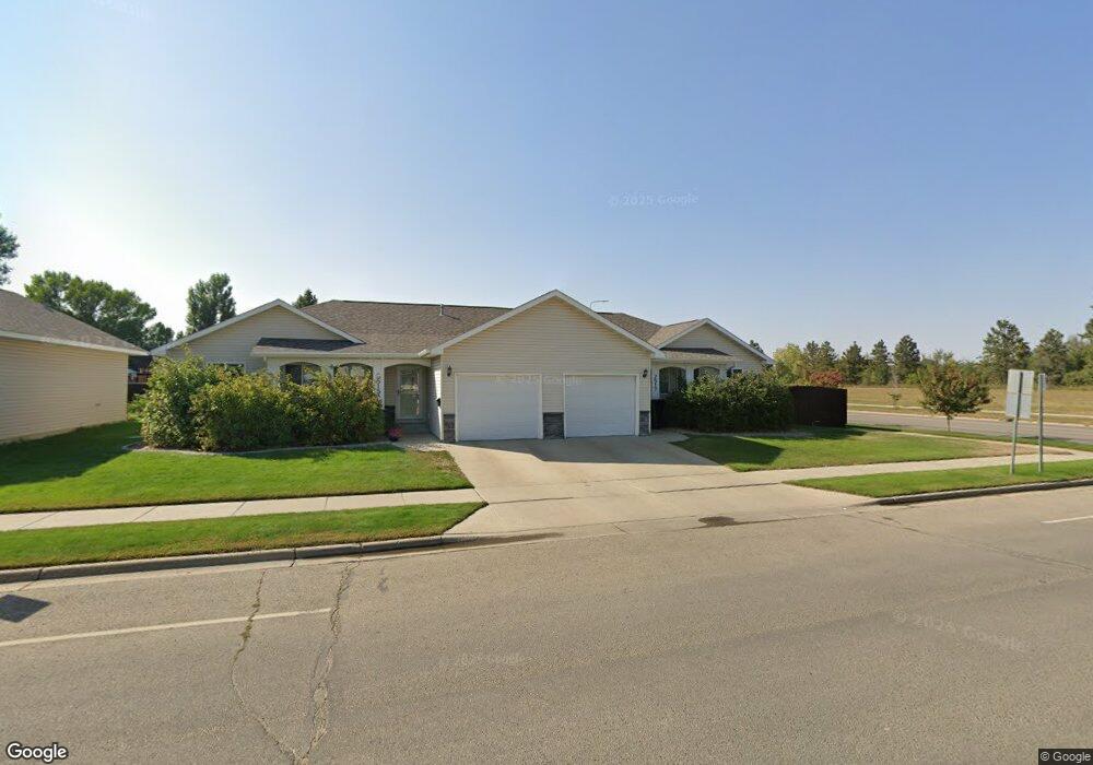2515 13th Ave W, Williston, ND 58801 - photo 1