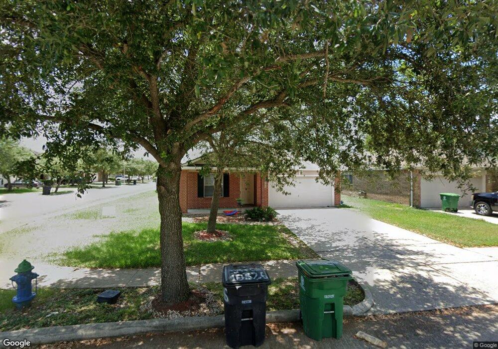 10326 Dalehurst Ct, Houston, TX 77075 - photo 1