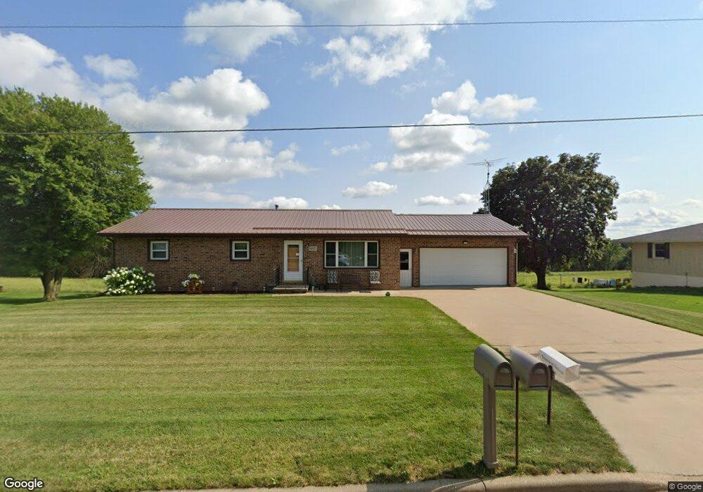 157 East St, Potosi, WI 53820 - photo 1