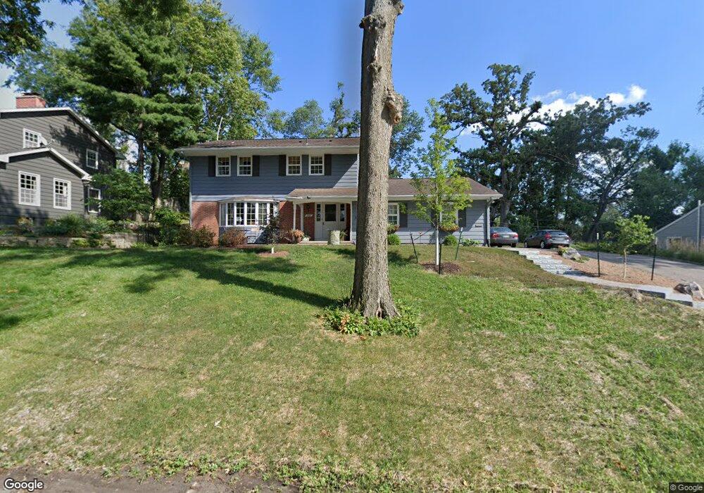 312 Linden Terrace SE, Cedar Rapids, IA 52403 - photo 1