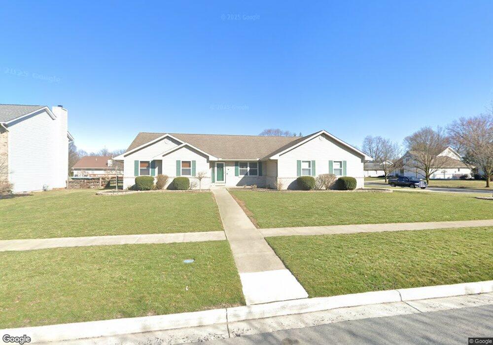 325 W Sawmill Rd, Findlay, OH 45840 - photo 1