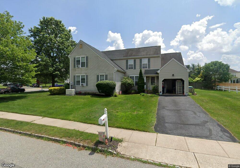 27 Bluebird Way, Raritan, NJ 08869 - photo 1