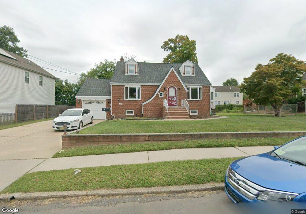 121 Douglas Ave, Somerset, NJ 08873 - photo 1