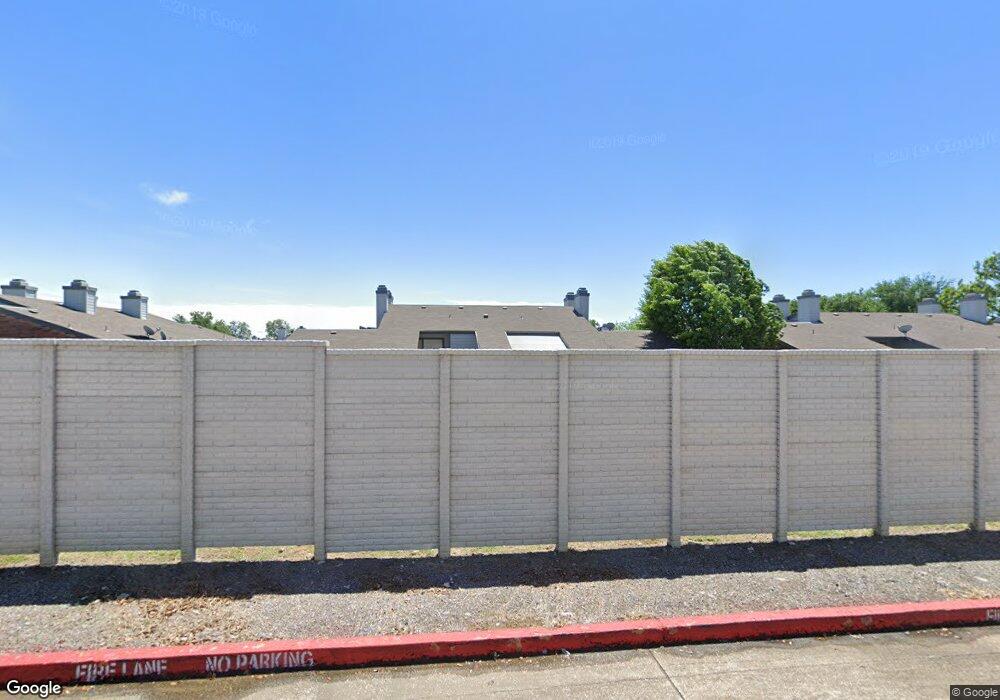 642 Bellaire Dr unit C, Hurst, TX 76053 - photo 1