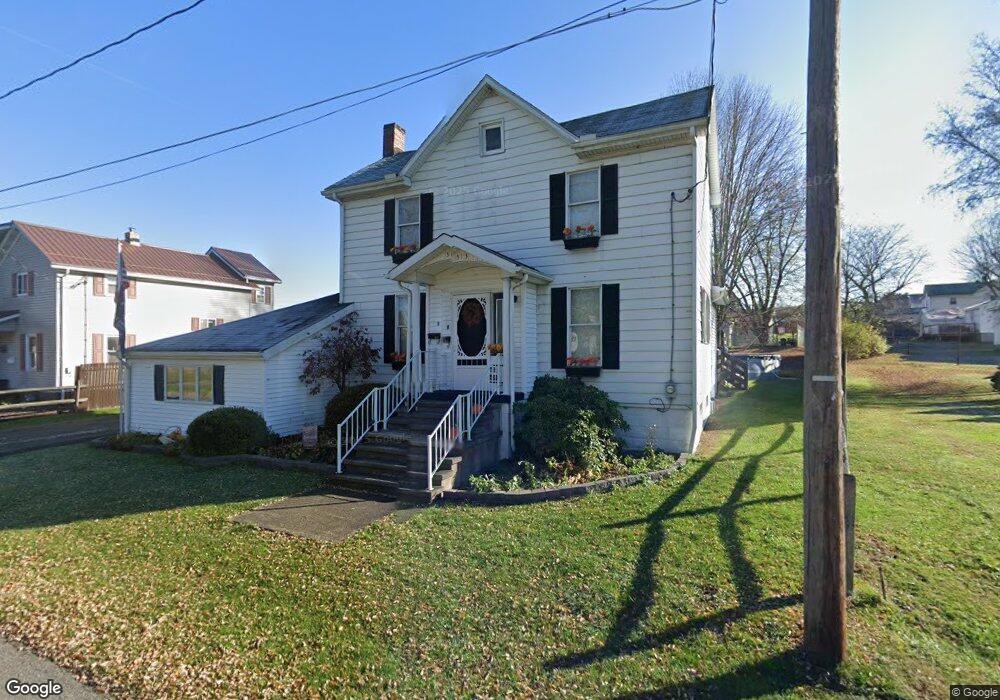 513 Railroad Ave, Homer City, PA 15748 - photo 1