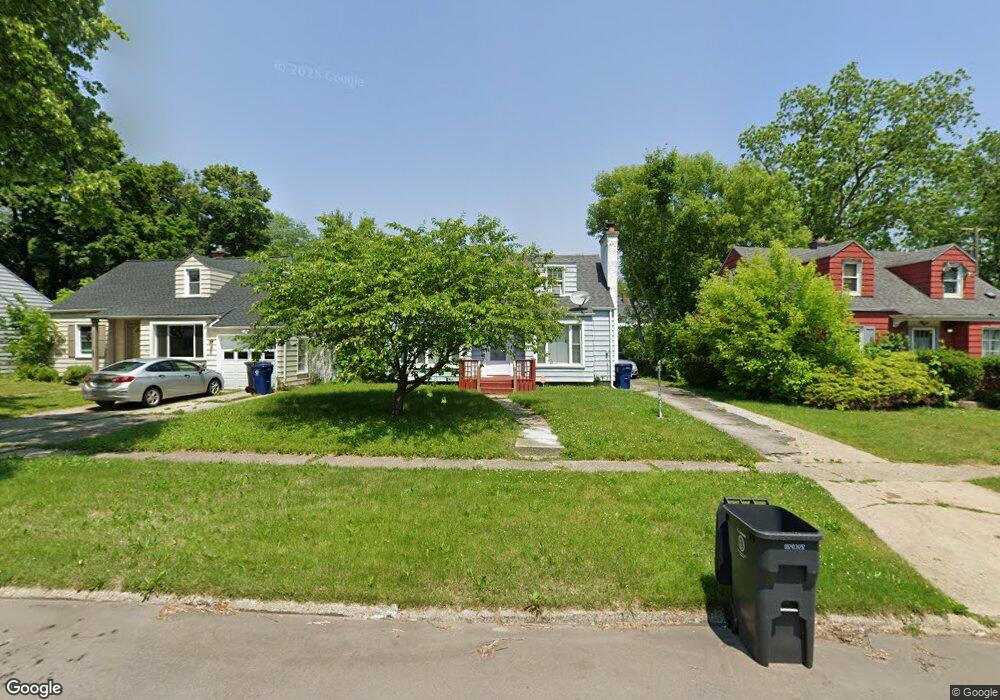 2556 Thomas St, Flint, MI 48504 - photo 1