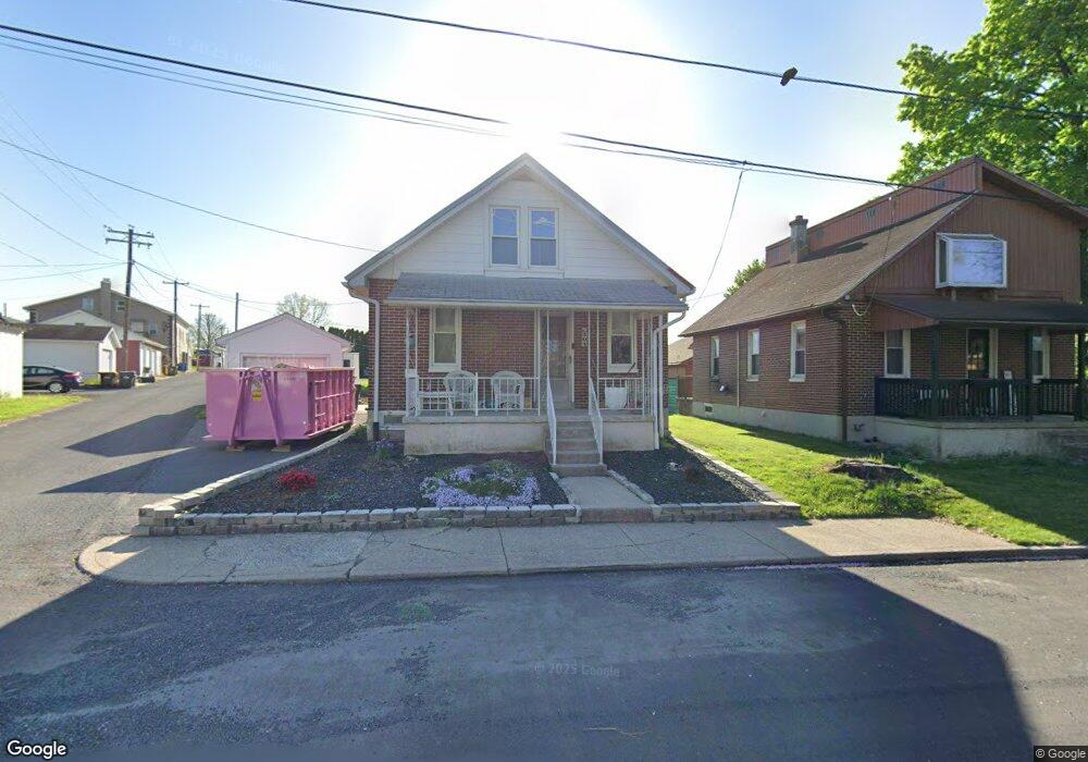 304 Mabel Ln, Hamburg, PA 19526 - photo 1