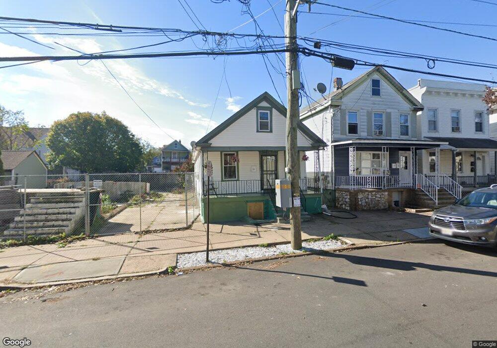 134 Baldwin St, New Brunswick, NJ 08901 - photo 1