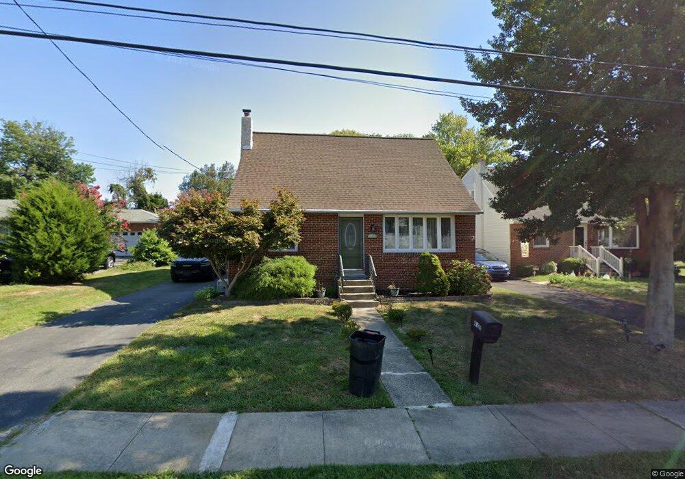 4803 Shepard St, Brookhaven, PA 19015 - photo 1