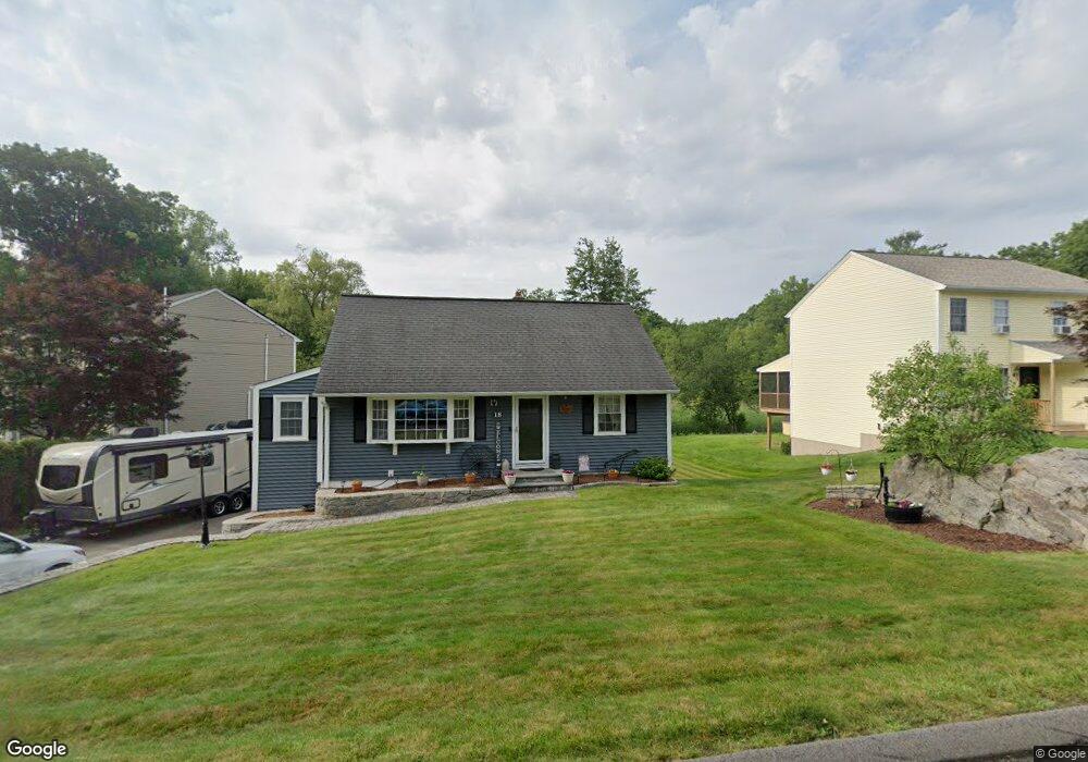 18 Robin Rd, Seymour, CT 06483 - photo 1