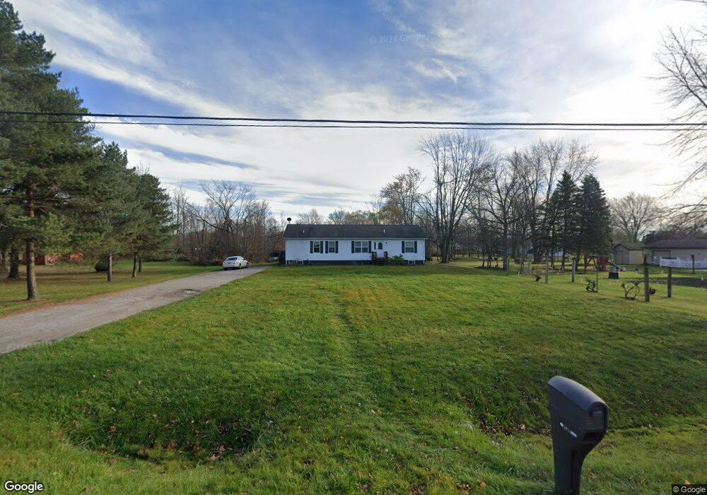 2045 Yeager St, Port Huron, MI 48060 - photo 1