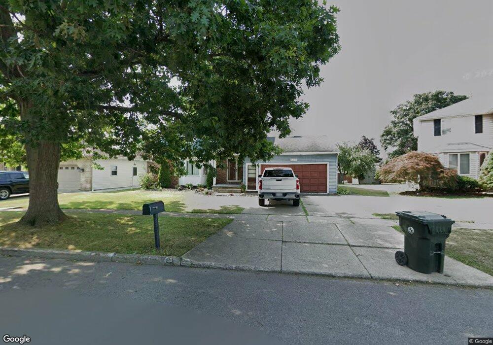 401 Fairmont Ave, North Tonawanda, NY 14120 - photo 1