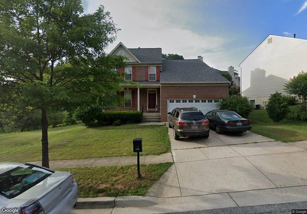5700 Silk Tree Dr, Riverdale, MD 20737 - photo 1