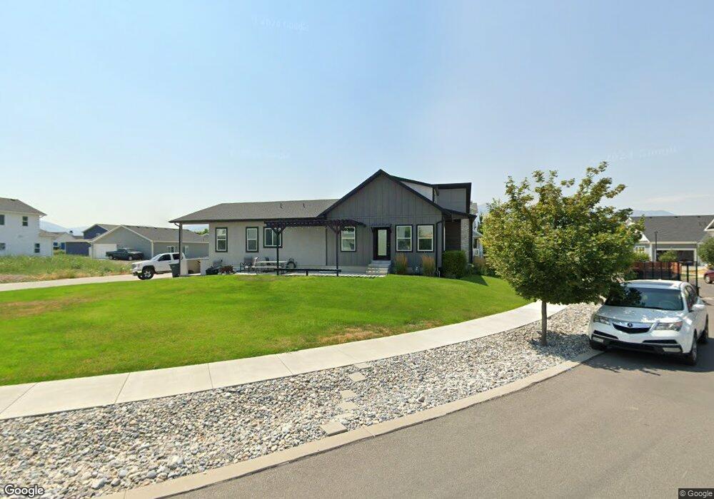 609 W 50 N, Hyrum, UT 84319 - photo 1