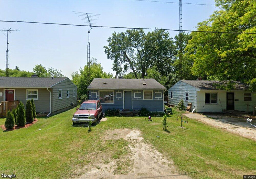 3067 Clarendon St, Flint, MI 48504 - photo 1