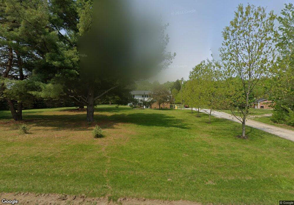 6672 S Vassar Rd, Vassar, MI 48768 - photo 1