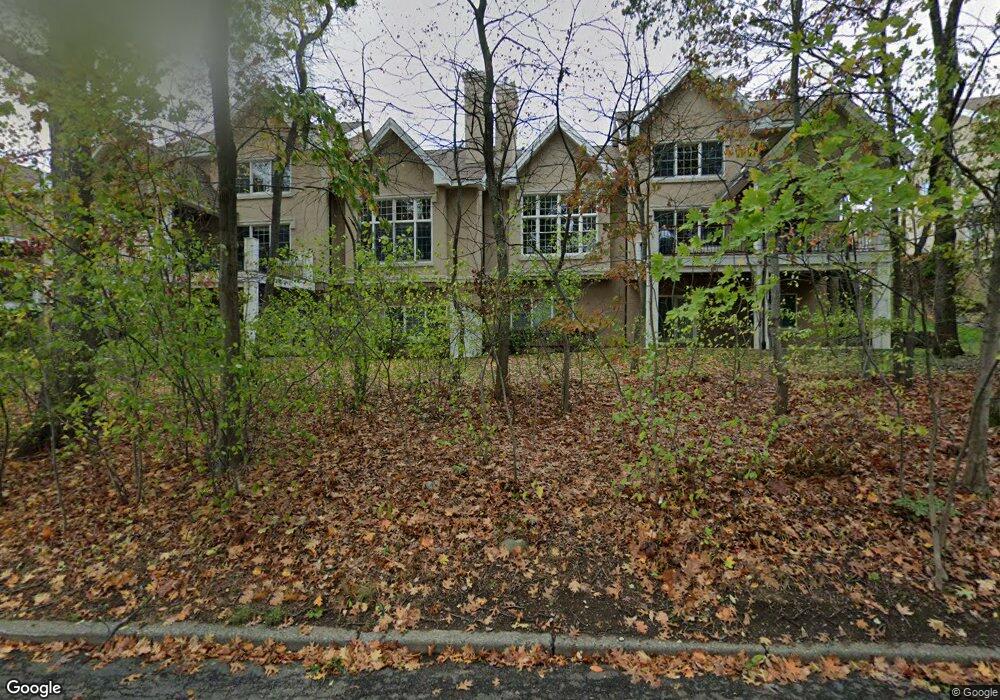 37 Langley Rd unit 37, Newton, MA 02459 - photo 1