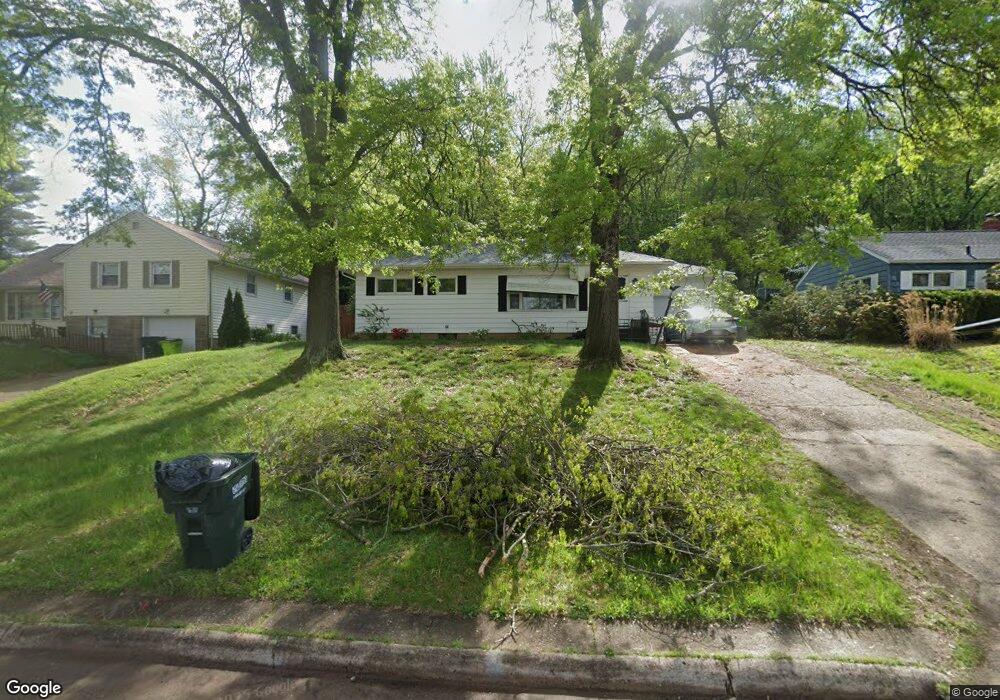 616 Highland Blvd, Coshocton, OH 43812 - photo 1