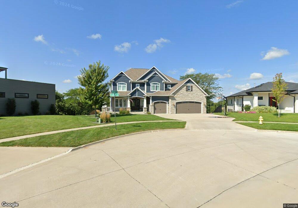 212 Overlook Ave, West Des Moines, IA 50266 - photo 1