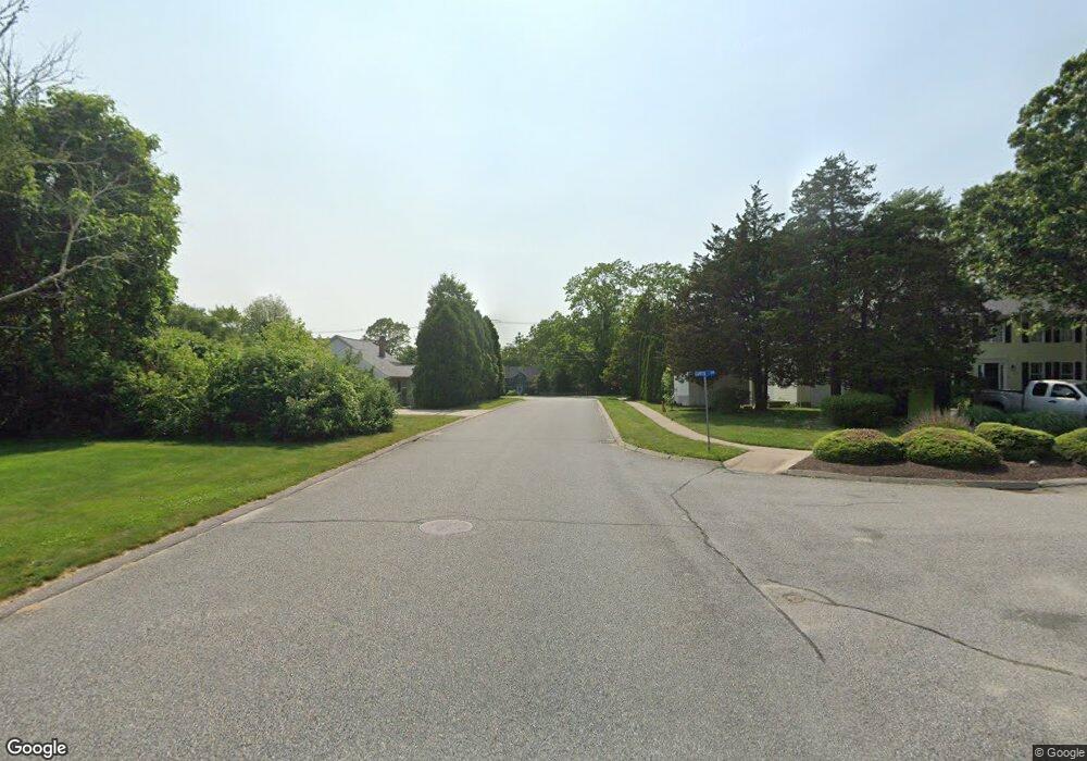 76 Winterberry Ln, South Kingstown, RI 02879 - photo 1